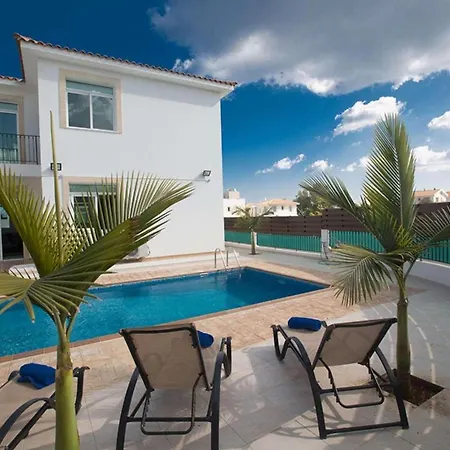 Med 25 Villa